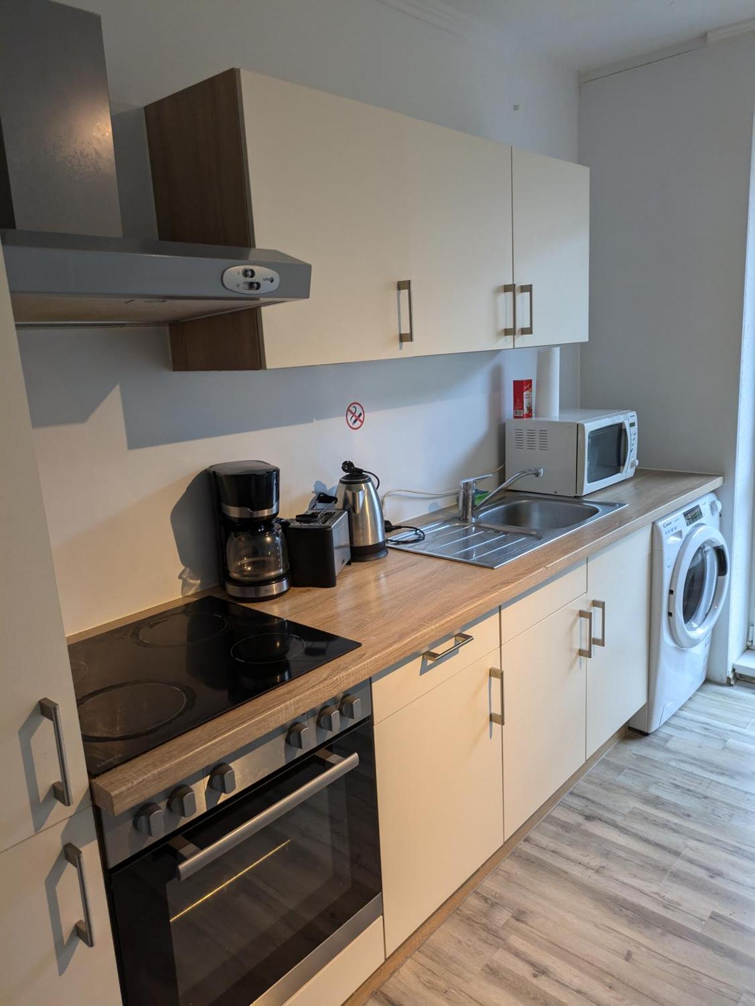 Nestoasewhv Zentrale Zimmer Zwischen City Und Suedstrand Wilhelmshaven Exterior foto